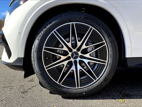 New 2026 Mercedes-Benz GLC 43 AMG 4MATIC image 12