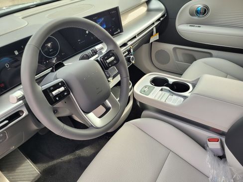 New 2026 Hyundai Ioniq 9 SEL image 9