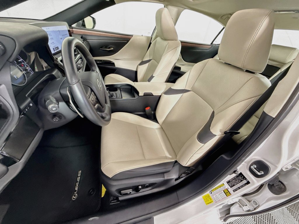 Certified 2025 Lexus ES 300h w/ Premium Package FWD image 21