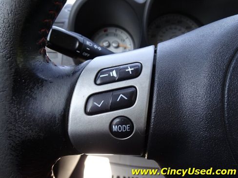 Used 2009 Scion tC FWD image 25