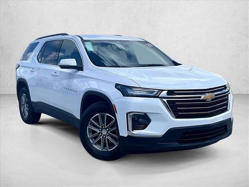 Used 2023 Chevrolet Traverse LT FWD image 12
