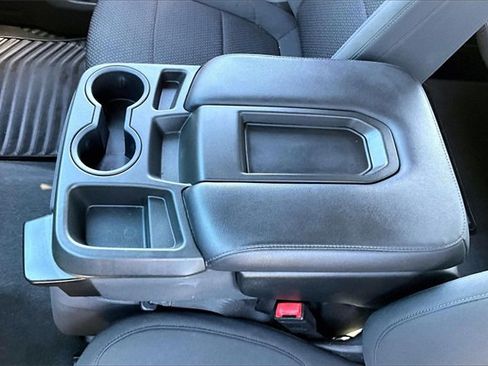 Used 2020 Chevrolet Silverado 1500 Custom w/ Custom Value Package image 19