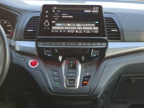 Used 2025 Honda Odyssey Sport-L image 18