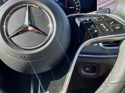 Certified 2024 Mercedes-Benz GLE 450e 4MATIC image 19