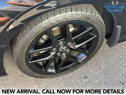 Used 2023 Honda Civic Sport image 9