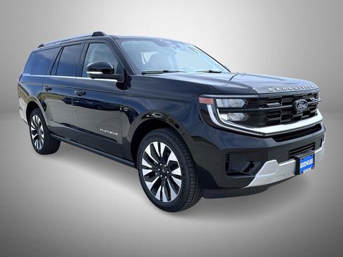 New 2026 Ford Expedition Max Platinum w/ Driver's Package image 3