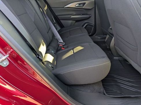 New 2026 Chevrolet Equinox EV LT image 34