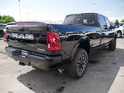 New 2025 RAM 3500 Limited AWD/4WD image 27