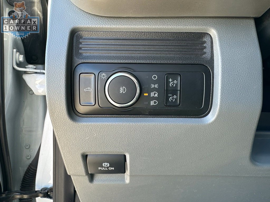 Used 2024 Ford F350 XLT AWD/4WD image 28