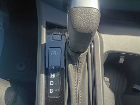New 2026 Nissan Sentra SV w/ SV Convenience Package FWD image 16