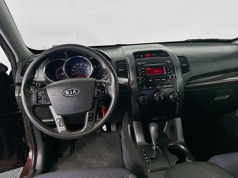 Used 2012 Kia Sorento FWD image 19