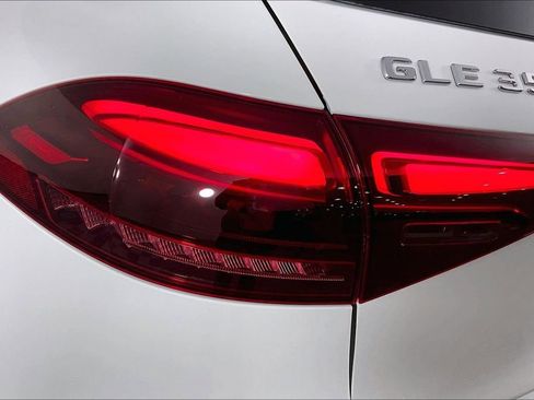 Certified 2025 Mercedes-Benz GLE 350 4MATIC image 24