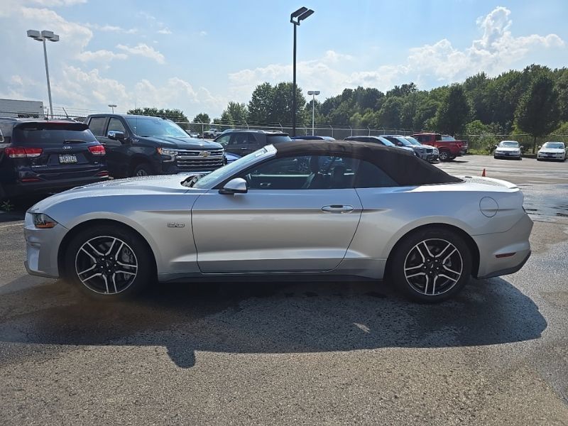 Used 2019 Ford Mustang GT Premium RWD image 6