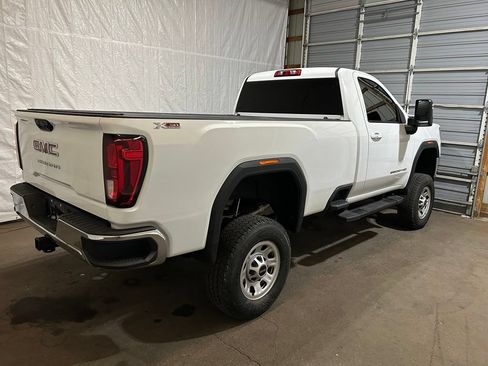 Used 2022 GMC Sierra 3500 SLE w/ SLE Convenience Package AWD/4WD image 1