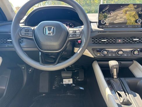 New 2025 Honda Accord SE image 14