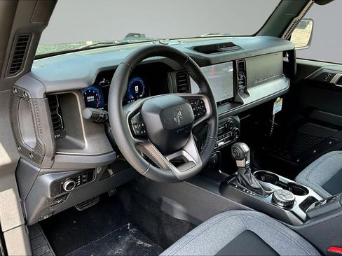 New 2026 Ford Bronco Big Bend AWD/4WD image 7