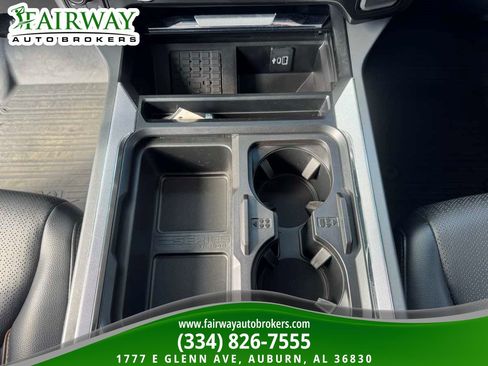 Used 2025 Ford F250 Lariat AWD/4WD image 24