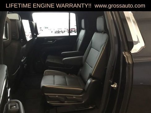 Used 2025 GMC Yukon XL Elevation w/ Elevation Premium Package image 27