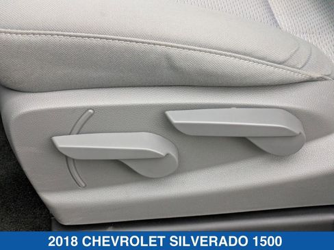 Used 2018 Chevrolet Silverado 1500 Custom w/ Custom Value Package AWD/4WD image 26