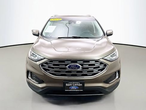 Certified 2019 Ford Edge SEL w/ Equipment Group 201A FWD image 2