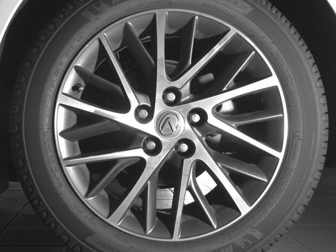 Used 2017 Lexus ES 350 w/ Luxury Package FWD image 25