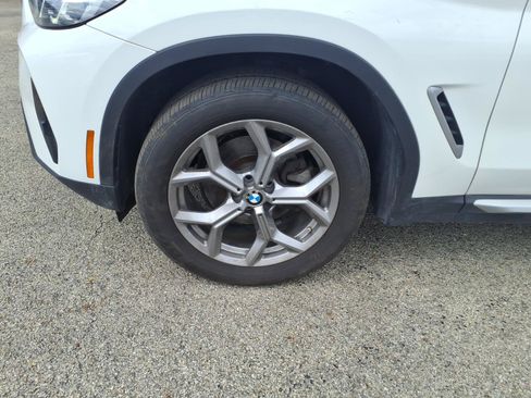 Used 2023 BMW X3 xDrive30i AWD/4WD image 4