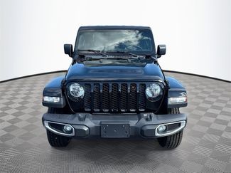 Used 2023 Jeep Gladiator Sport video 2