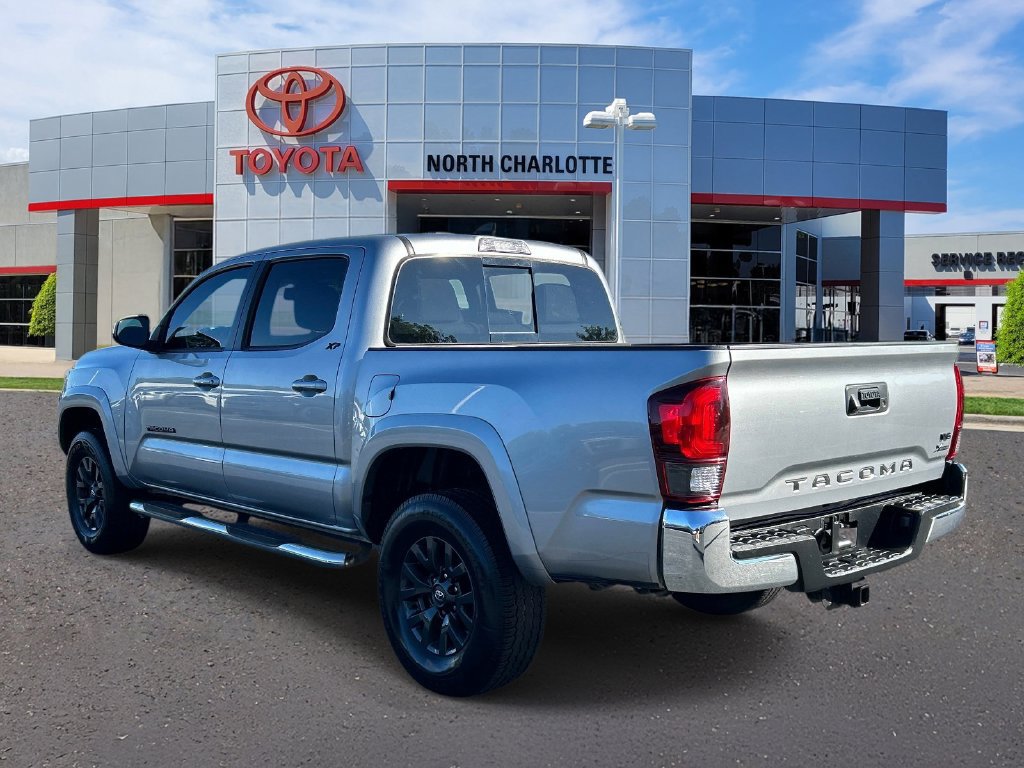 Used 2021 Toyota Tacoma SR5 RWD image 4