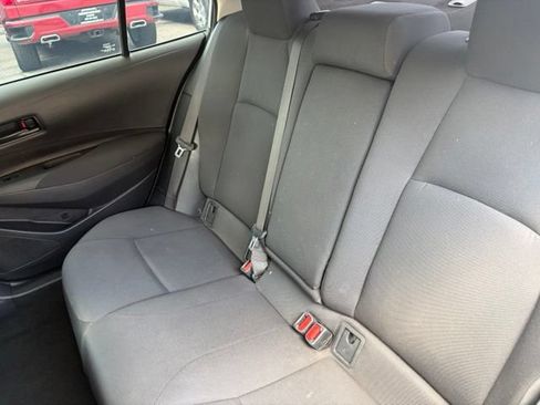 Used 2022 Toyota Corolla LE FWD image 26