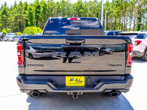 Used 2026 RAM 1500 Big Horn AWD/4WD image 7