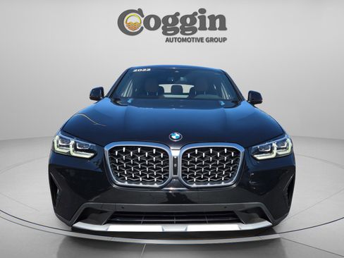 Used 2022 BMW X4 xDrive30i w/ Parking Assistance Package image 9