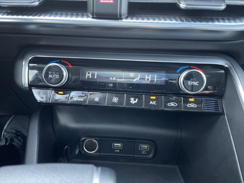 Used 2024 Kia K5 EX w/ EX Premium Package image 17