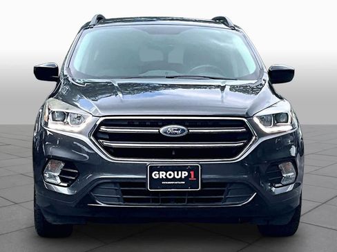 Used 2018 Ford Escape SE w/ SE Sport Appearance Package AWD/4WD image 4