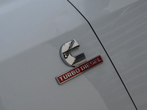 Used 2024 RAM 3500 Limited w/ Safety Group image 37