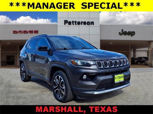 Used 2024 Jeep Compass Limited image 1