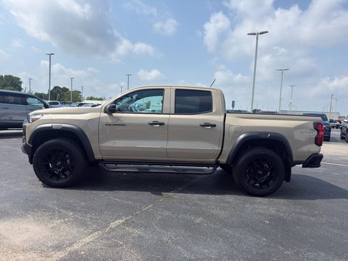 Used 2024 Chevrolet Colorado Trail Boss w/ LPO, Dark Essentials Package AWD/4WD image 6