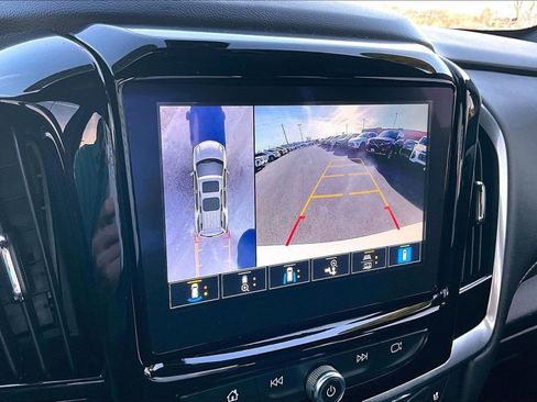 Certified 2023 Chevrolet Traverse Premier w/ Redline Edition image 17