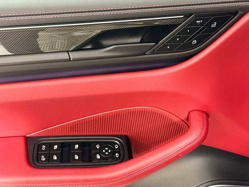 New 2025 Porsche Macan Turbo Electric image 11