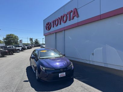 Used 2023 Toyota Corolla LE w/ Carpet Mat Package (TMS)
