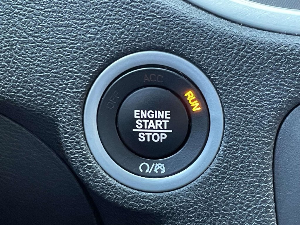 Certified 2021 Dodge Charger SXT AWD/4WD image 30