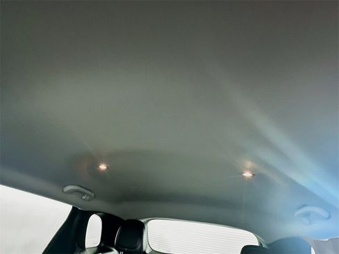 Used 2019 Jeep Cherokee Latitude Plus image 20