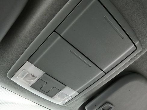 Used 2015 Ford F250 XL w/ Power Equipment Group image 33