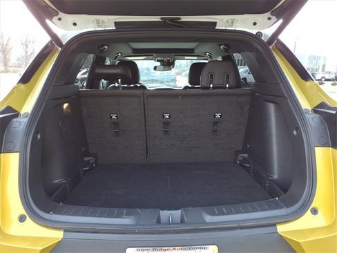 Used 2023 Chevrolet TrailBlazer ACTIV w/ Sun and Liftgate Package image 6