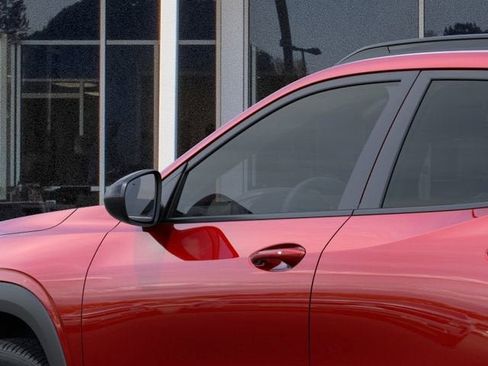 New 2026 Chevrolet Trax RS w/ Sunroof Package FWD image 12
