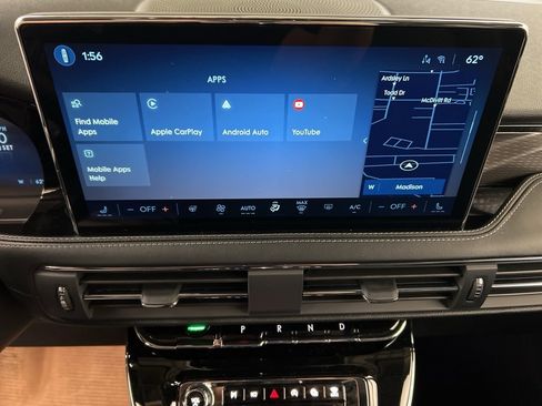 New 2026 Lincoln Corsair Reserve image 9