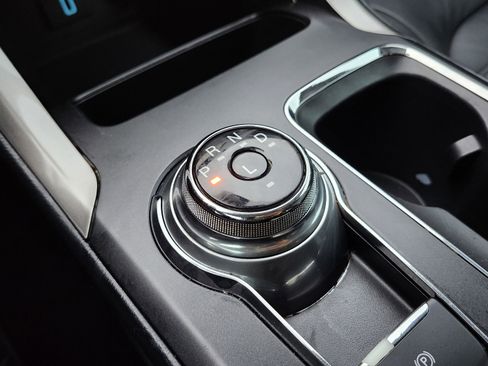 Used 2018 Ford Fusion Energi SE image 34