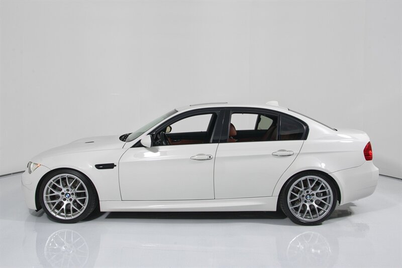 Used 2011 BMW M3 Sedan RWD image 5