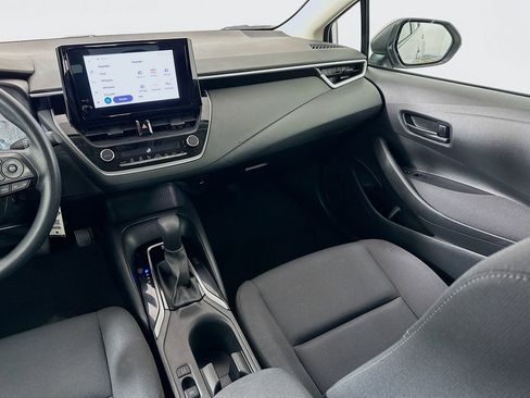 Used 2024 Toyota Corolla LE image 22