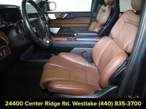 Used 2024 Lincoln Navigator Reserve AWD/4WD image 19