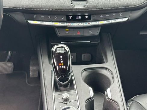 Used 2023 Cadillac XT4 Premium Luxury image 14